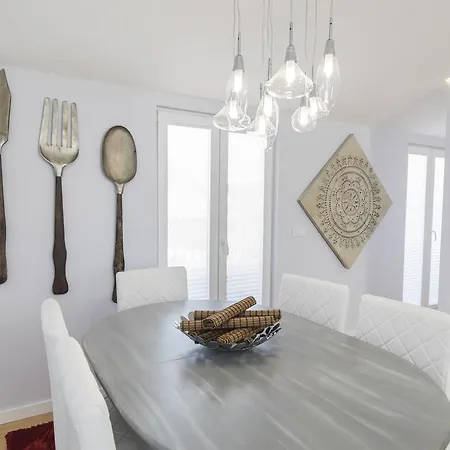 Lovelystay - 2bed Looking Good In Bairro Alto Lisboa
