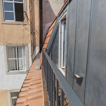 Daire Lovelystay - 2bed Looking Good In Bairro Alto Lisboa