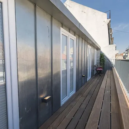 Lovelystay - 2bed Looking Good In Bairro Alto Daire
